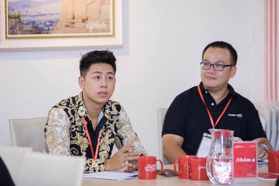 thấu hiểu khách hàng